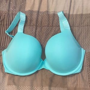 Victoria Secret Tshirt Push-up Bra 36DD
